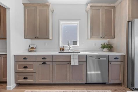 3636 Decorah Way S Fargo ND 58104