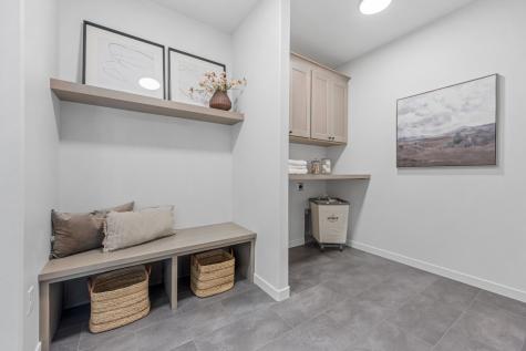 3636 Decorah Way S Fargo ND 58104