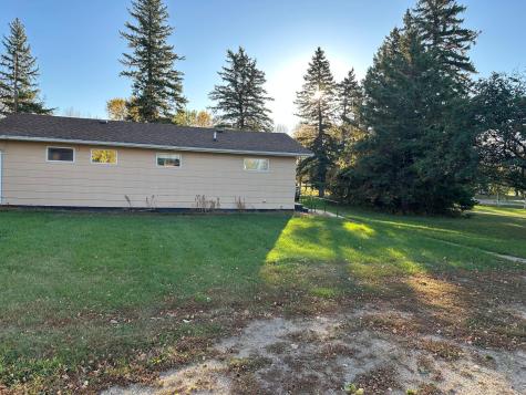 1411 2nd Street Waubun MN 56589