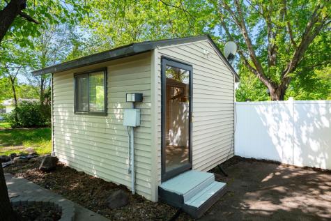 906 5th Avenue NE Little Falls MN 56345