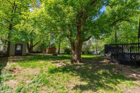 906 5th Avenue NE Little Falls MN 56345