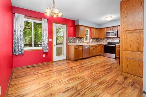 906 5th Avenue NE Little Falls MN 56345