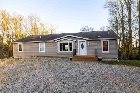 22083 Lake Francis Road Elysian MN 56028