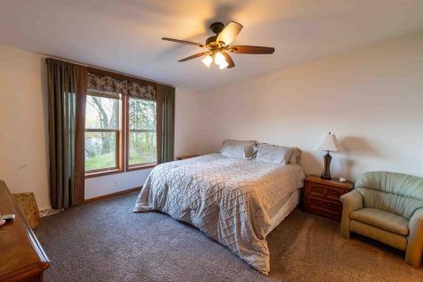 22083 Lake Francis Road Elysian MN 56028