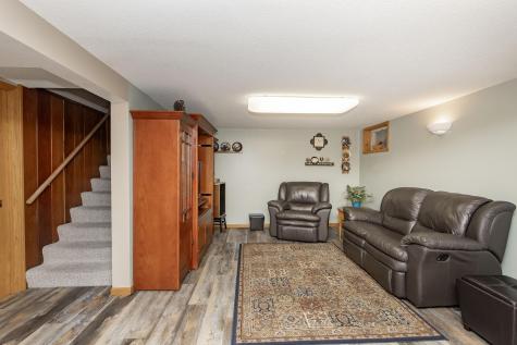 1731 Elm Street N Fargo ND 58102
