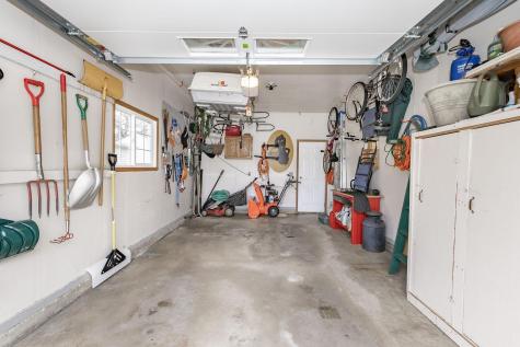 1731 Elm Street N Fargo ND 58102