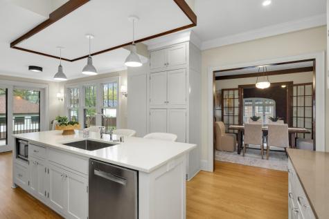 1683 Summit Avenue Saint Paul MN 55105