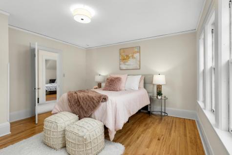 1683 Summit Avenue Saint Paul MN 55105