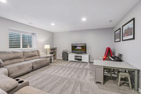 14844 Peridot Street NW Ramsey MN 55303