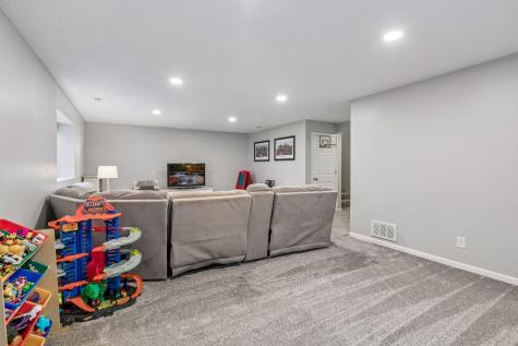 14844 Peridot Street NW Ramsey MN 55303