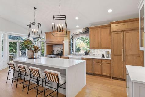 2600 Cedar Green Minnetonka MN 55305