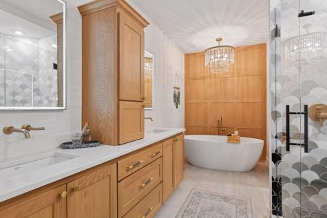 2600 Cedar Green Minnetonka MN 55305