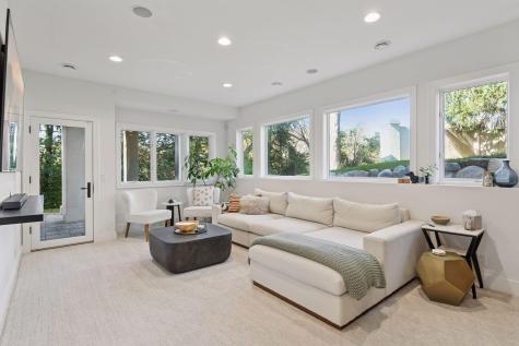 2600 Cedar Green Minnetonka MN 55305