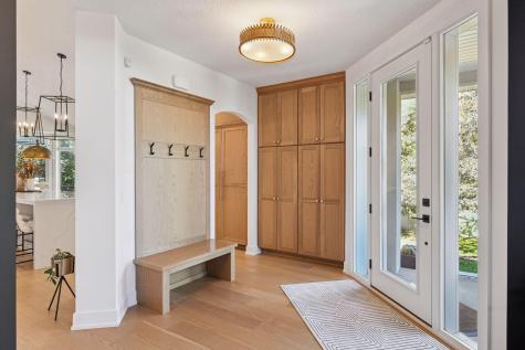 2600 Cedar Green Minnetonka MN 55305