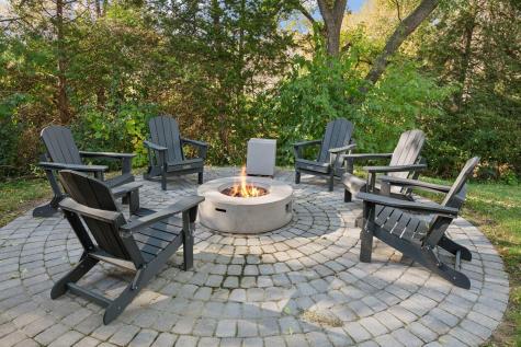 2600 Cedar Green Minnetonka MN 55305