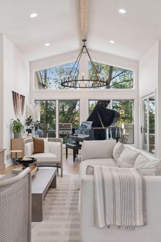 2600 Cedar Green Minnetonka MN 55305