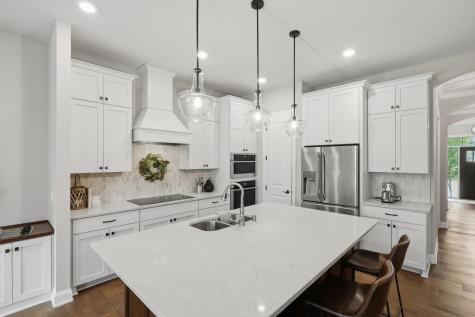 16383 Glory Lane Eden Prairie MN 55344