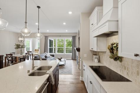 16383 Glory Lane Eden Prairie MN 55344