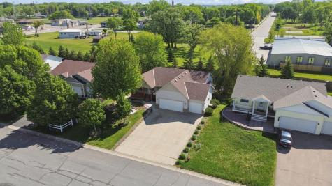 211 7th Street S Winsted MN 55395