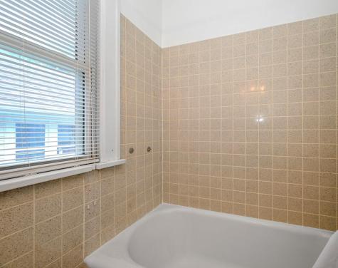 913 Ottawa Avenue West Saint Paul MN 55118