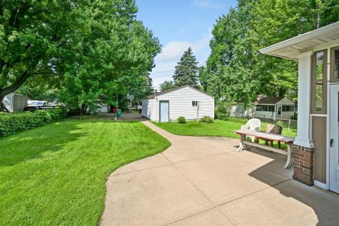 913 Ottawa Avenue West Saint Paul MN 55118