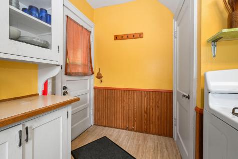 913 Ottawa Avenue West Saint Paul MN 55118