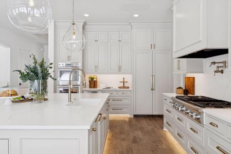 285 North Shore Drive Minnetrista MN 55364