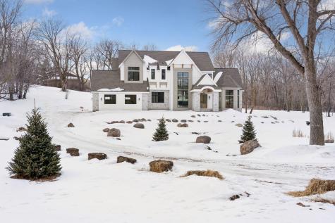 285 North Shore Drive Minnetrista MN 55364