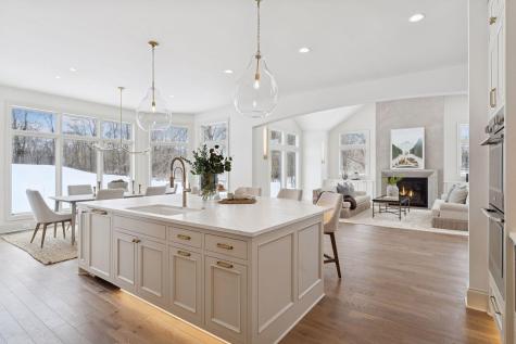 285 North Shore Drive Minnetrista MN 55364