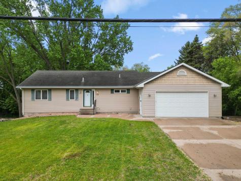 178 Minnesota Avenue Roseville MN 55113