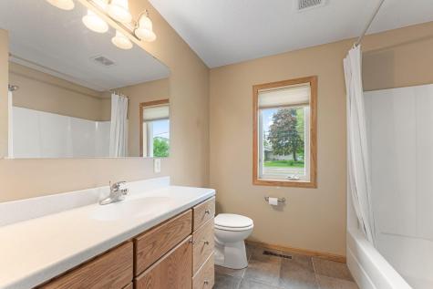 178 Minnesota Avenue Roseville MN 55113