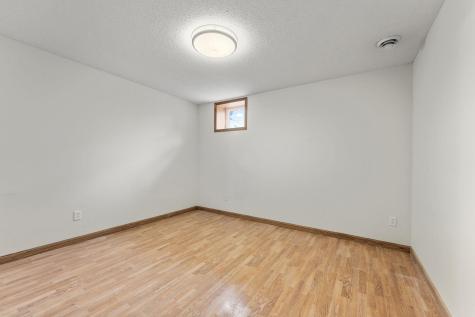 178 Minnesota Avenue Roseville MN 55113