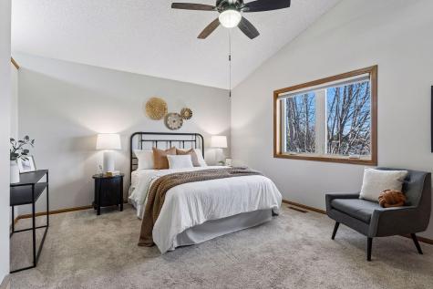 1011 Boston Hill Road Eagan MN 55123
