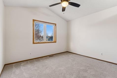 1011 Boston Hill Road Eagan MN 55123