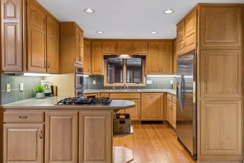 11075 56th Avenue N Plymouth MN 55442