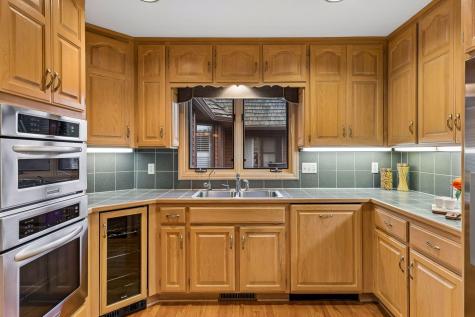 11075 56th Avenue N Plymouth MN 55442
