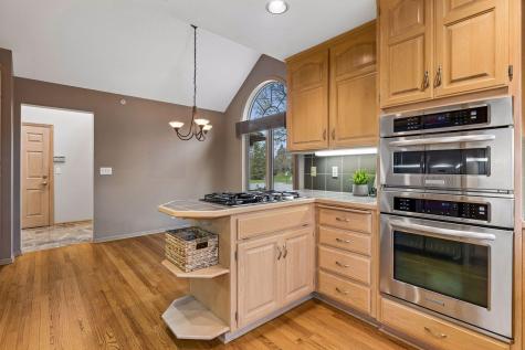 11075 56th Avenue N Plymouth MN 55442
