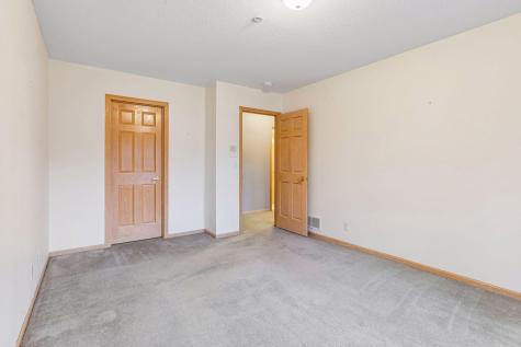 11075 56th Avenue N Plymouth MN 55442