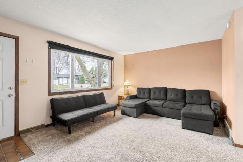 520 22nd Street NE Owatonna MN 55060