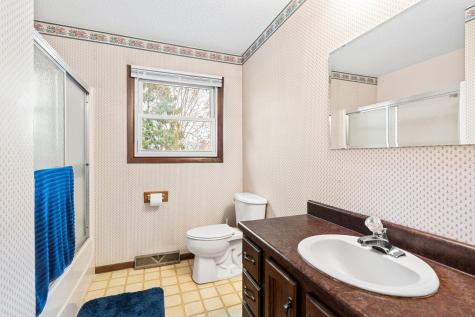 520 22nd Street NE Owatonna MN 55060