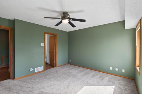 3882 121st Circle NW Coon Rapids MN 55433