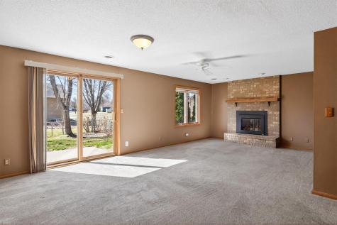 3882 121st Circle NW Coon Rapids MN 55433