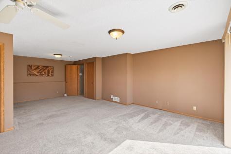 3882 121st Circle NW Coon Rapids MN 55433