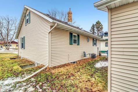 209 5th Street SE Barnesville MN 56514
