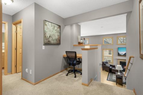 3190 Frontier Drive Woodbury MN 55129
