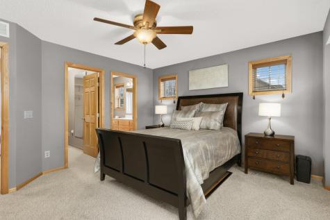 3190 Frontier Drive Woodbury MN 55129