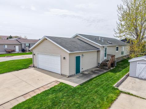 505 Peony St SE Rochester MN 55904