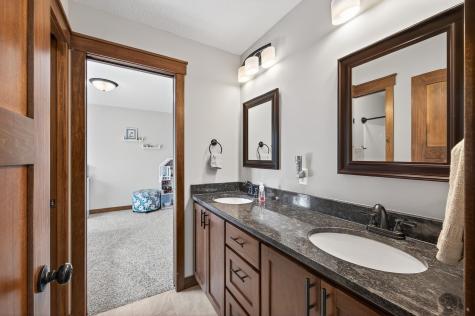 1858 Laramee Lane Centerville MN 55038
