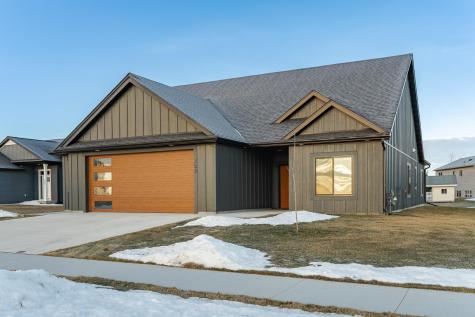 353 Spring Day Court NE Eyota MN 55934