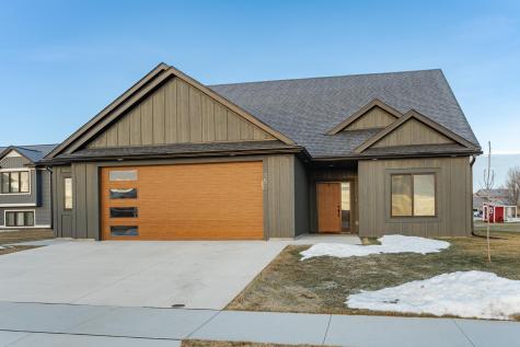 353 Spring Day Court NE Eyota MN 55934